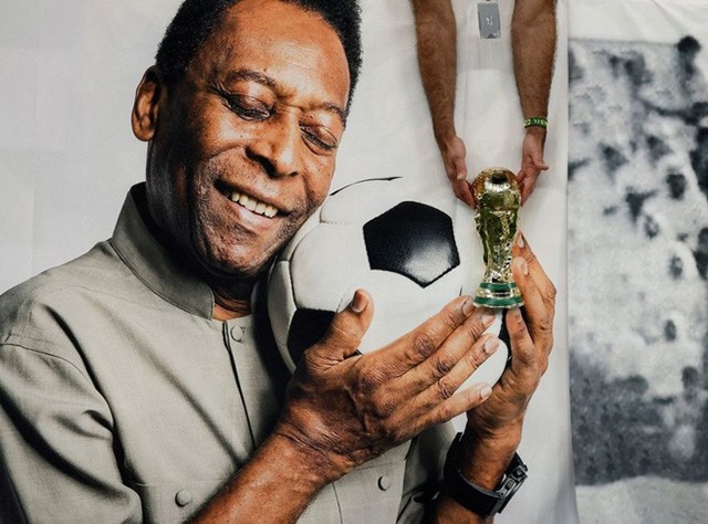 Vua bóng đá Pele có một sự nghiệp bóng đá lẫy lừng