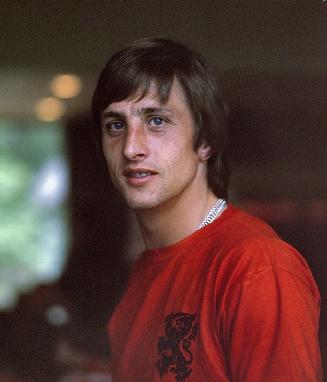  Johan Cruyff - vị “Thánh” bóng đá người Hà Lan